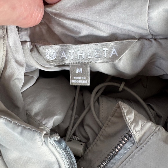 Athleta Abalone Tan Rain/Utility Jacket Sz M - Picture 6 of 9